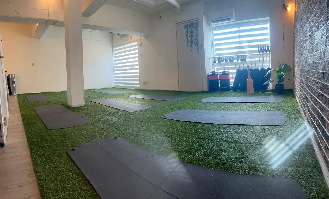 FITNESS STUDIO i GOTANDA TOKYO